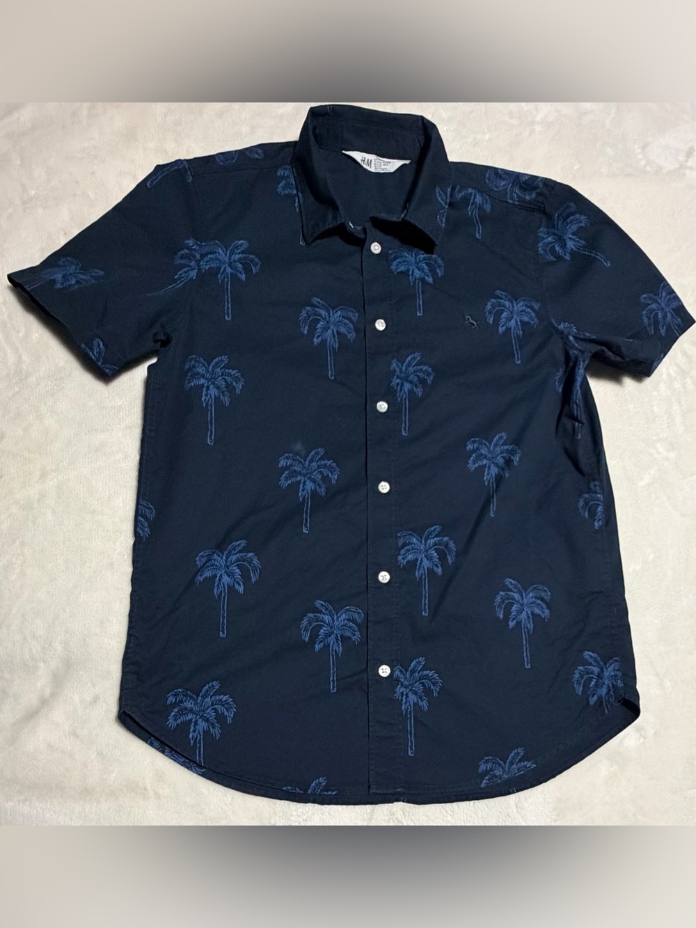 H&M Men's Navy Palm-Print Short Sleeve Button-Up Shirt